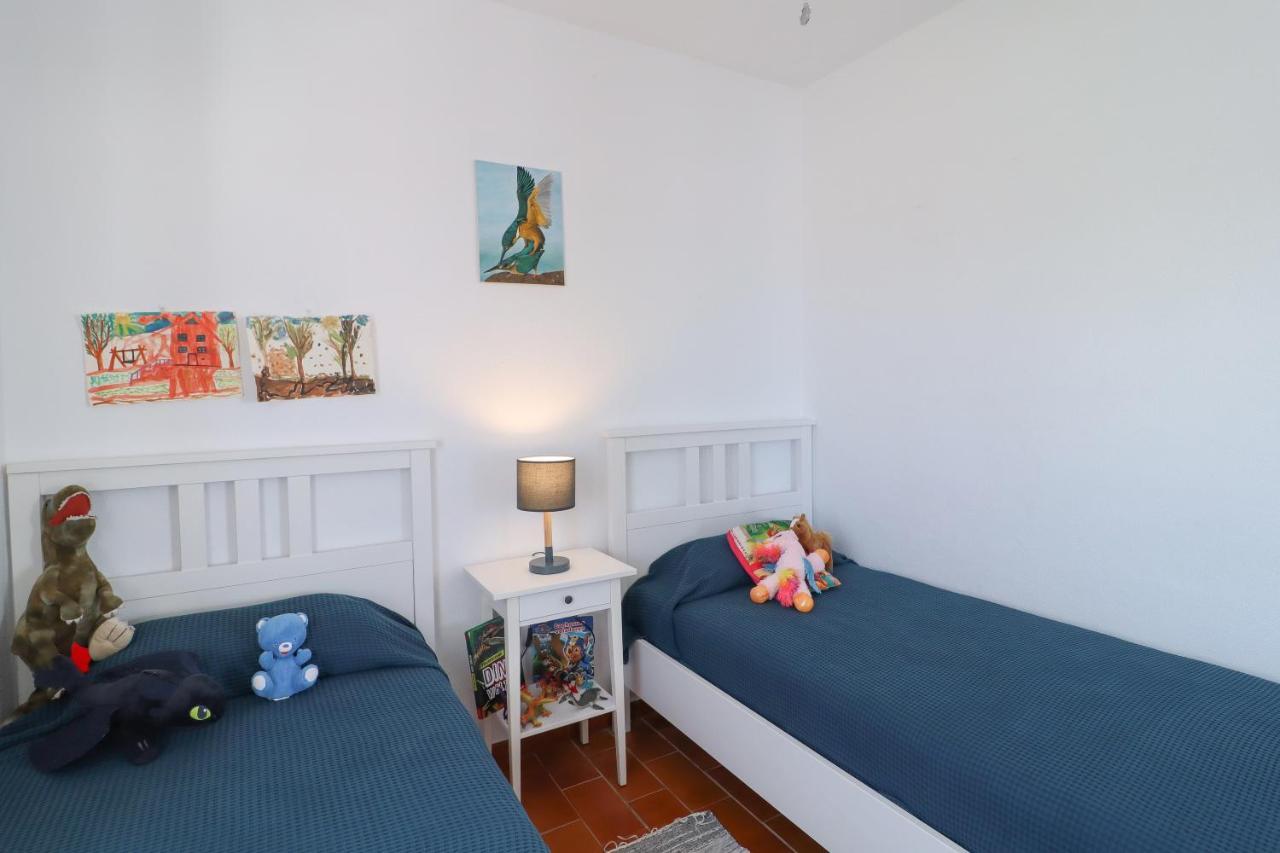Belvedere, Family-Friendly, Nice, First-Line Apartment With Stunning Beach And Sea Views,Ac Arenal d'en Castell Exterior foto